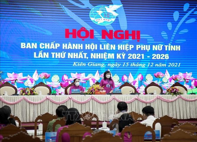 Quang cảnh Hội nghị Ban chấp hành Hội Liên hiệp Phụ nữ tỉnh Kiên Giang lần thứ nhất, nhiệm kỳ 2021 - 2026. Ảnh: Hồng Đạt - TTXVN
