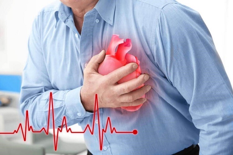 Những người từng mắc COVID-19 có nguy cơ gặp các vấn đề về tim mạch