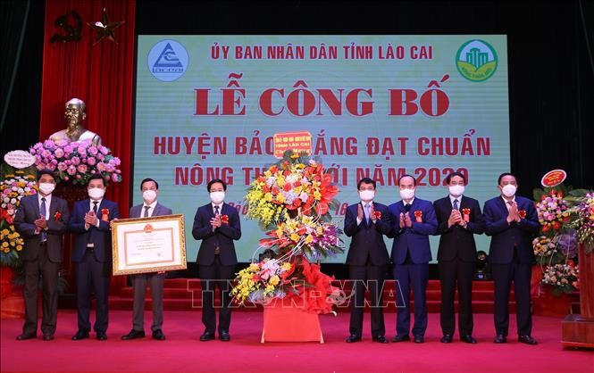 Lào Cai công bố Bảo Thắng là huyện đầu tiên của tỉnh đạt chuẩn nông thôn mới