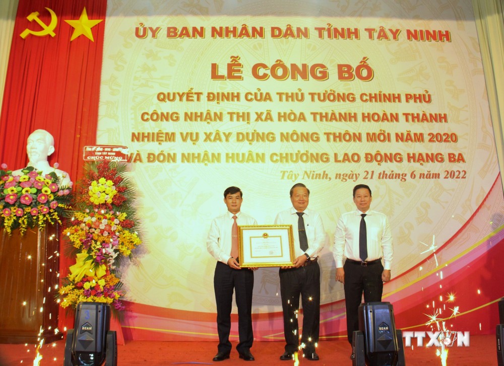 Tây Ninh: Công bố thị xã Hòa Thành hoàn thành nhiệm vụ xây dựng nông thôn mới