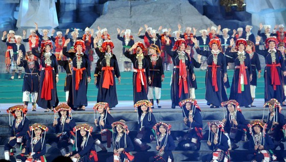 Chuẩn bị chu đáo cho Lễ khai mạc Ngày hội Văn hóa dân tộc Dao toàn quốc lần thứ II