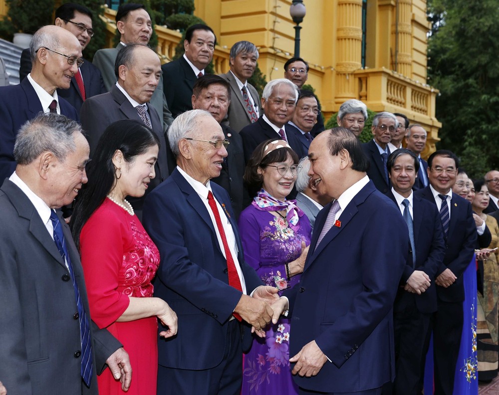 Chủ tịch nước Nguyễn Xuân Phúc: Hiếu học, tôn sư trọng đạo là bản sắc văn hoá của dân tộc và cốt cách con người Việt Nam