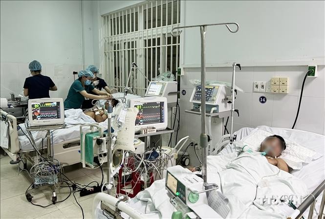 Vụ ngộ độc thực phẩm tại Quảng Nam: Bộ Y tế yêu cầu tập trung mọi nguồn lực cứu chữa bệnh nhân