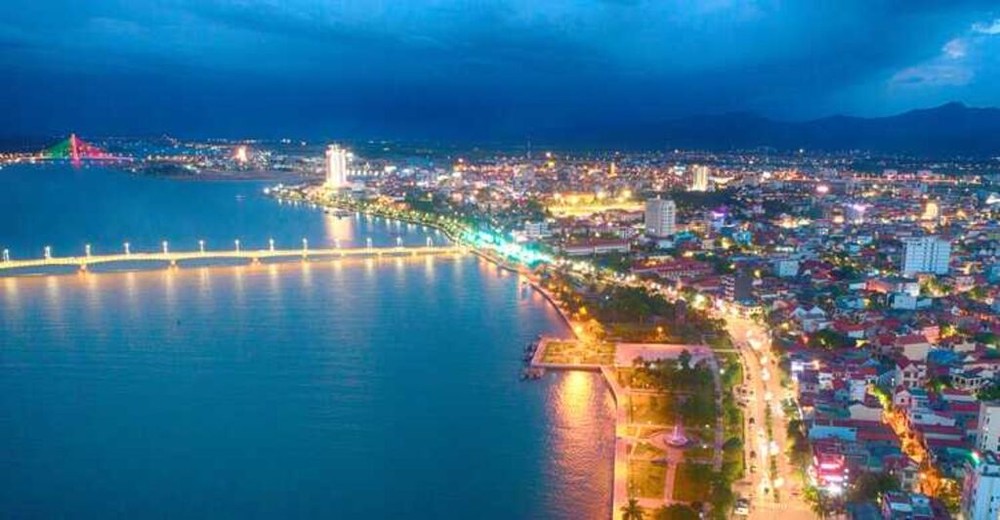 Phấn đấu đến năm 2030, Quảng Bình trở thành tỉnh phát triển khá của khu vực miền Trung