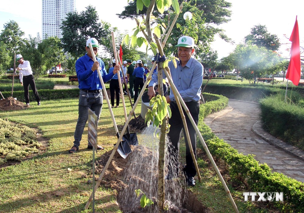 Ninh Thuận chung tay xây dựng lối sống bền vững, hài hòa với thiên nhiên