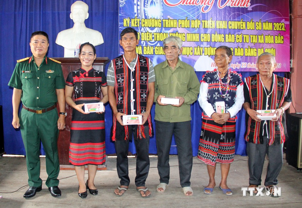 Đẩy mạnh chuyển đổi số trong đồng bào dân tộc thiểu số ở Đà Nẵng