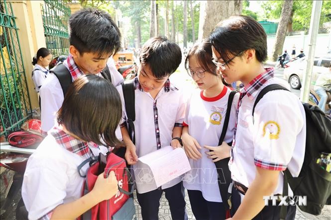 Tuyển sinh lớp 10 tại Thành phố Hồ Chí Minh: Đề thi Ngoại ngữ vừa sức với nhiều thí sinh
