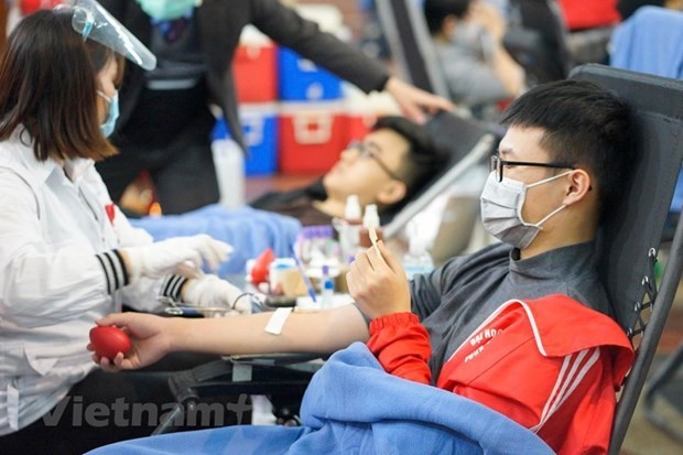第十四次春红献血节开幕 预计采血量达4000单位