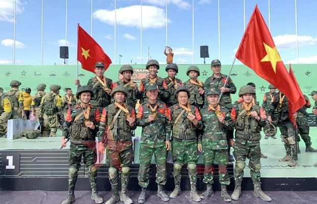2021年国际军事比赛：越南人民军参赛队在各场比赛中表现出色