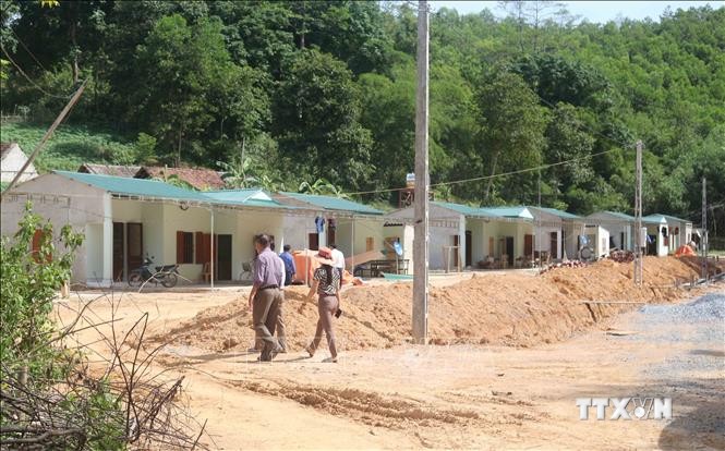 Người dân làng chài ở xã Tam Sơn có nhà mới sau nhiều năm mong mỏi