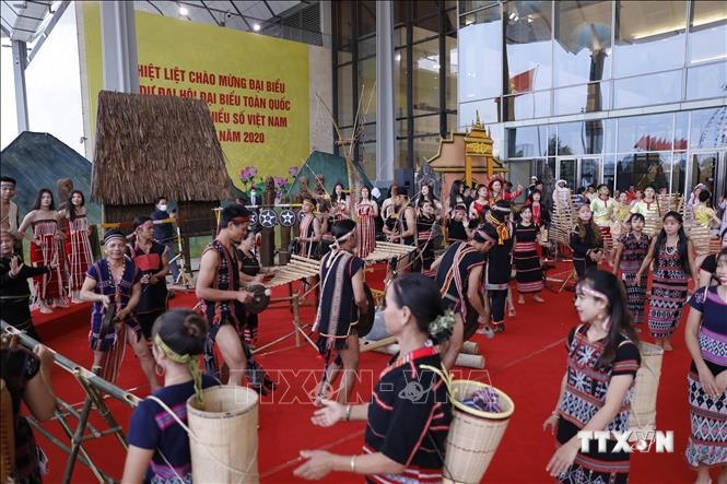 Chương trình biểu diễn văn hoá nghệ thuật truyền thống các dân tộc thiếu số tại Đại hội đại biểu các dân tộc thiểu số Việt Nam lần thứ II năm 2020. Ảnh: Dương Giang - TTXVN