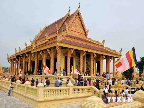 Chùa Khmer trong không gian Làng Văn hóa, du lịch các dân tộc Việt Nam. Ảnh: Thanh Hà - TTXVN
