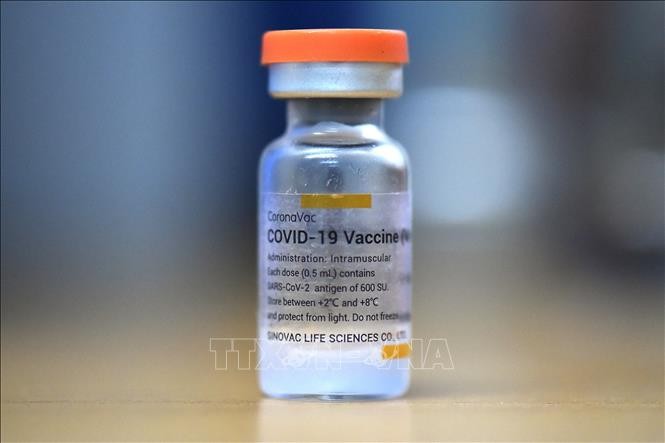 Dịch COVID-19: Trung Quốc thử nghiệm tiêm kết hợp vaccine, Thái Lan sắp thử nghiệm vaccine dạng xịt mũi
