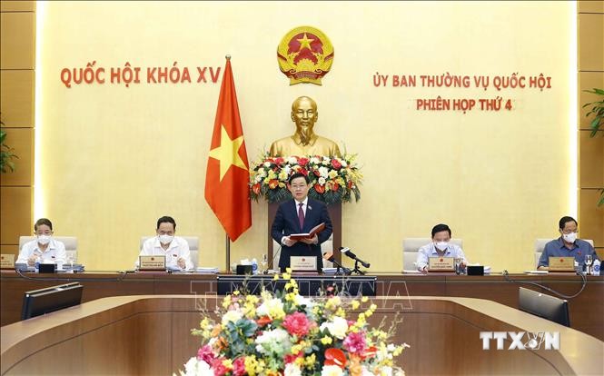 Chủ tịch Quốc hội Vương Đình Huệ phát biểu khai mạc phiên họp. Ảnh: Doãn Tấn - TTXVN
