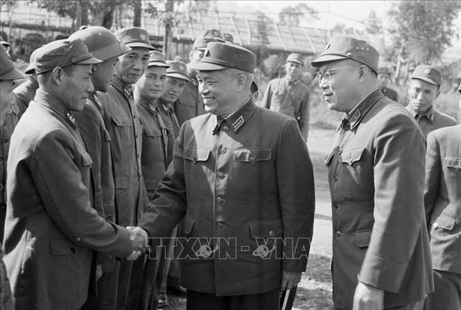 Trưng bày tài liệu, hiện vật “Đại tướng Văn Tiến Dũng - Danh tướng thời đại Hồ Chí Minh”
