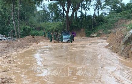 Điện Biên: Sạt lở tại huyện Mường Chà khiến 1 người chết, 1 người bị thương