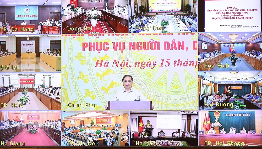 Thủ tướng Phạm Minh Chính chủ trì hội nghị trực tuyến toàn quốc về cải cách thủ tục hành chính. Ảnh: Dương Giang-TTXVN
