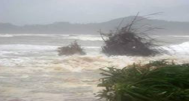 Bình Thuận chủ động ứng phó với gió mạnh trên biển và mưa lớn