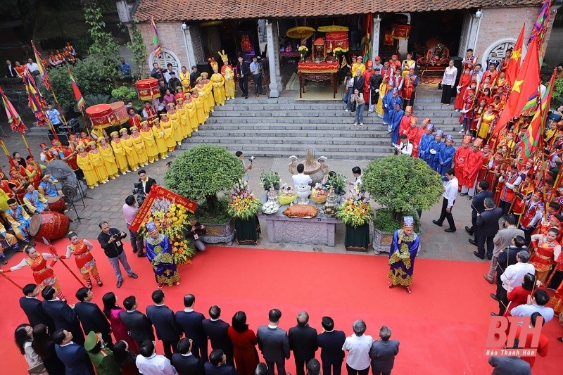 Thanh Hóa đón nhận danh hiệu Di sản văn hóa phi vật thể quốc gia Lễ hội đền Bà Triệu
