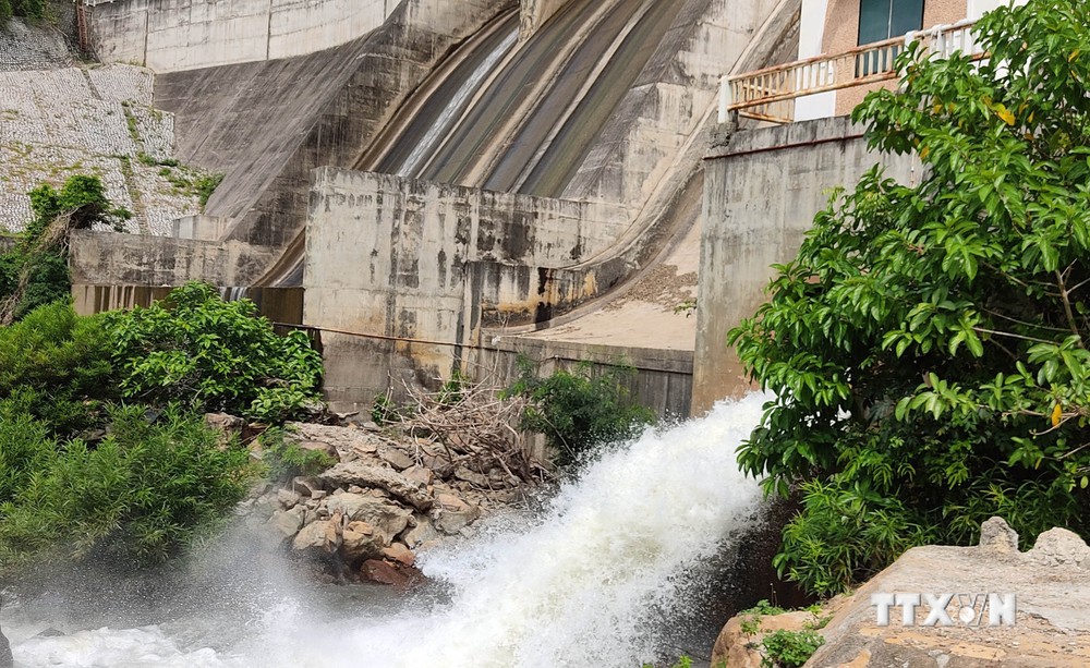 Ninh Thuận bảo đảm an toàn hồ chứa, công trình thủy lợi trong mùa mưa lũ