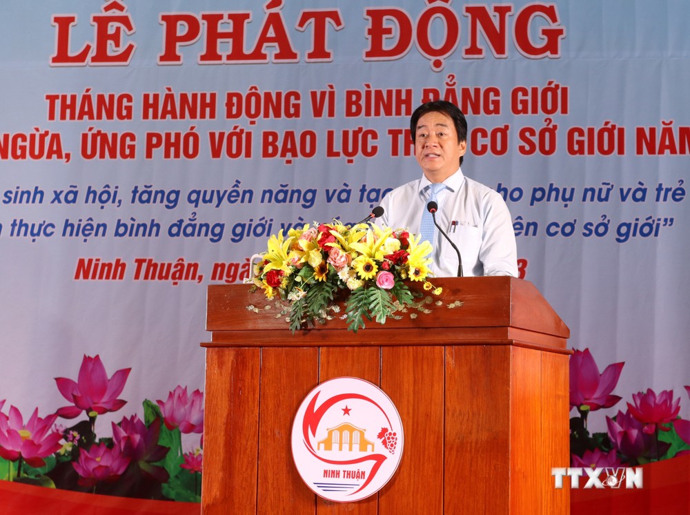 Phó Chủ tịch UBND tỉnh Ninh Thuận Nguyễn Long Biên phát biểu tại Lễ phát động. Ảnh: Nguyễn Thành – TTXVN
