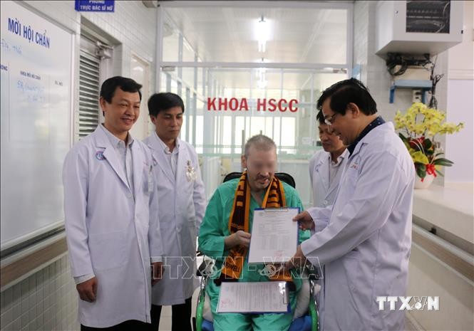 Bệnh nhân 91 trở lại bầu trời và sự hồi sinh kỳ diệu tại Việt Nam - Bài 1
