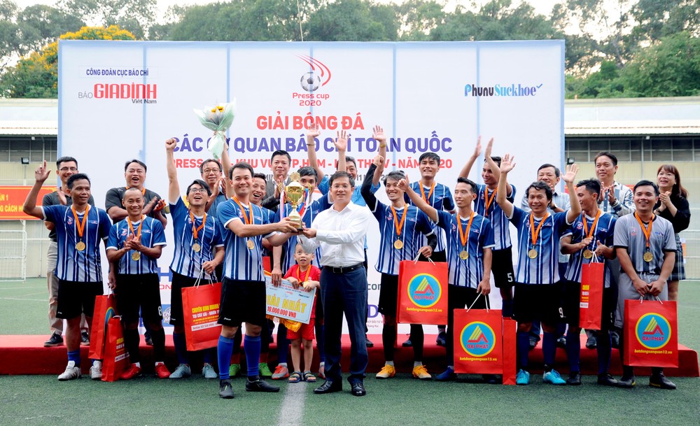 Cơ quan TTXVN khu vực phía Nam vô địch Press Cup 2020 khu vực Thành phố Hồ Chí Minh  ​