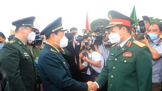 越中第六次边境国防友好交流活动：建设和维护和平、稳定和合作与发展的共同边界线