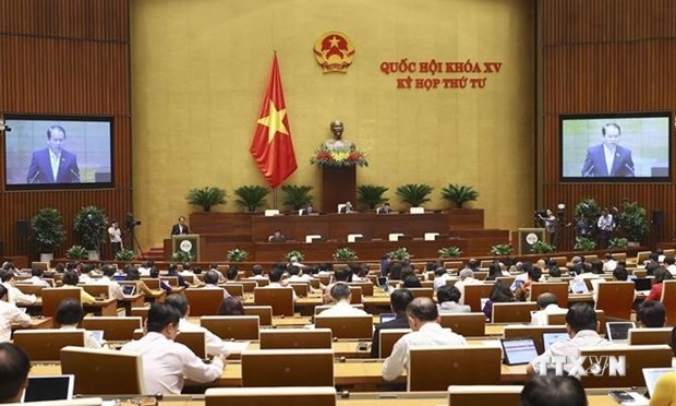 越南第十五届国会第四次会议：讨论《合作社法》、《消费者权益保护法》的修正案